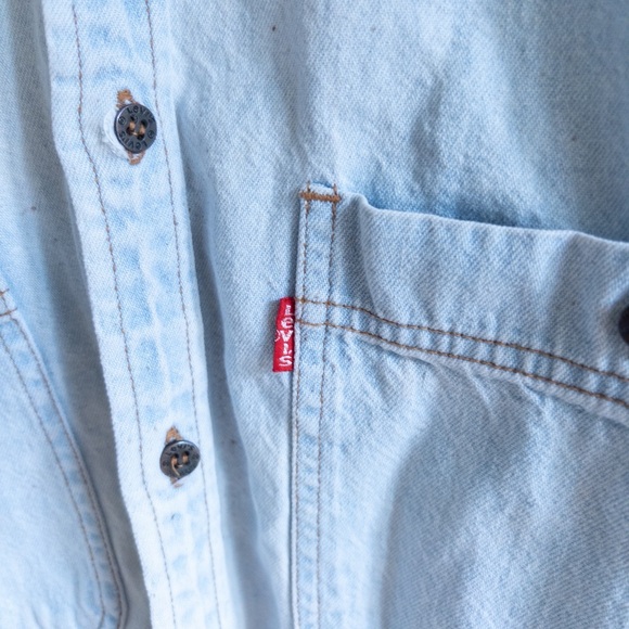 LEVIS Button up Denim Shirt light Blue Large western cowboy vintage - Picture 4 of 10